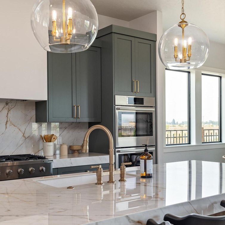 Green and gold kitchen design