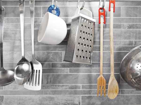 Subway Tile Backsplash Ideas: Layouts, Sizes and Materials