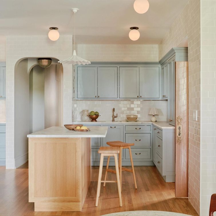 Vintage kitchen with subway tiles