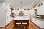 White Kitchen Cabinets